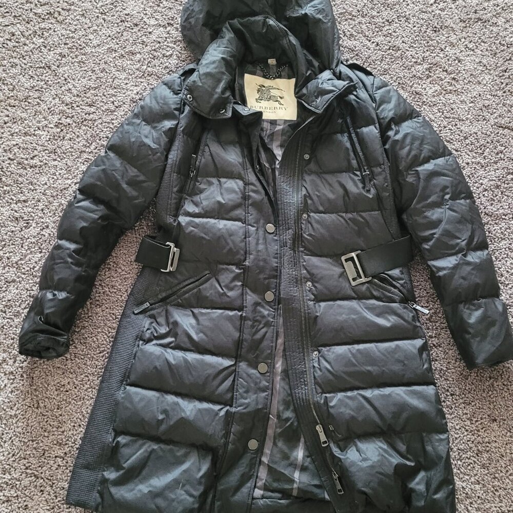 Burberry Brit belted hooded quilted down coat